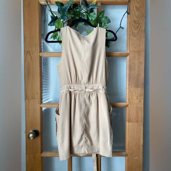 XXS Bebe beige dress with slip - Picture 5 of 5